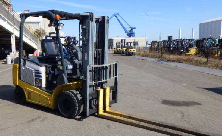Xe nâng điện chui công 2.5 tấn Komatsu FE25-1 cao 4.5m 302779